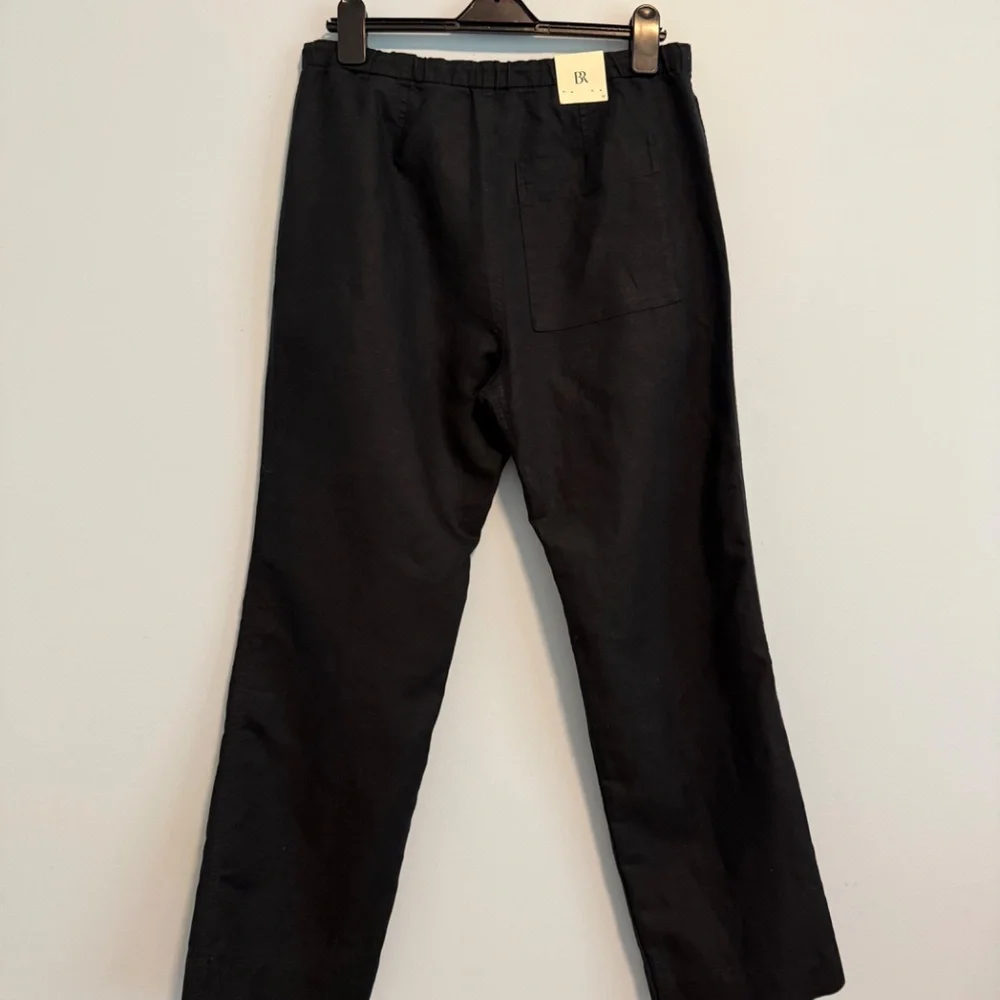 Banana Republic Women’s Linen/cotton Black Pants Size M‎